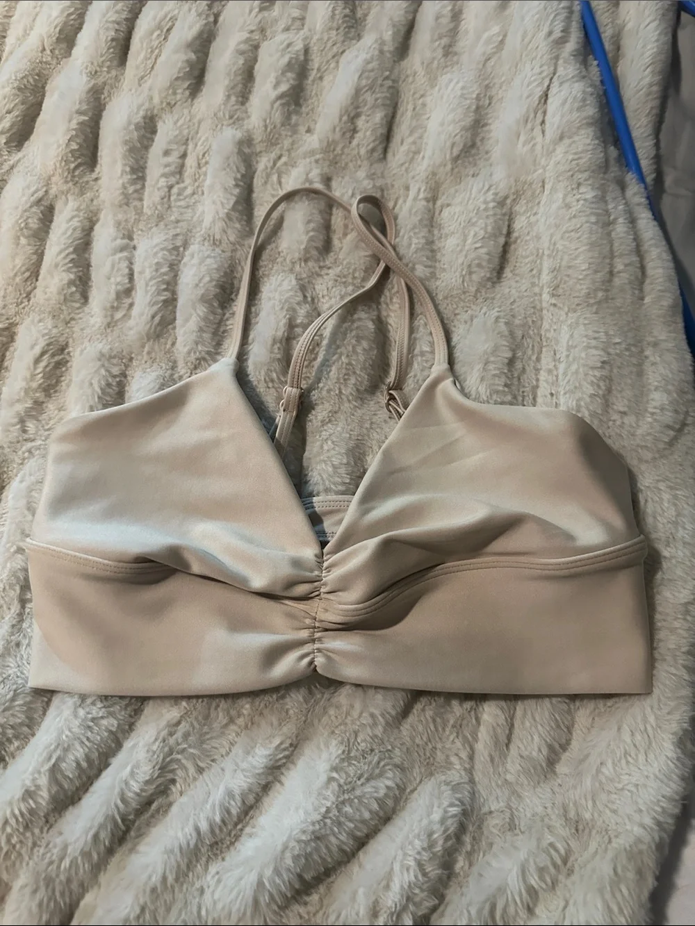 ALO Yoga soft light